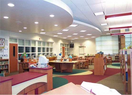 Oakview Elementary School Media Center